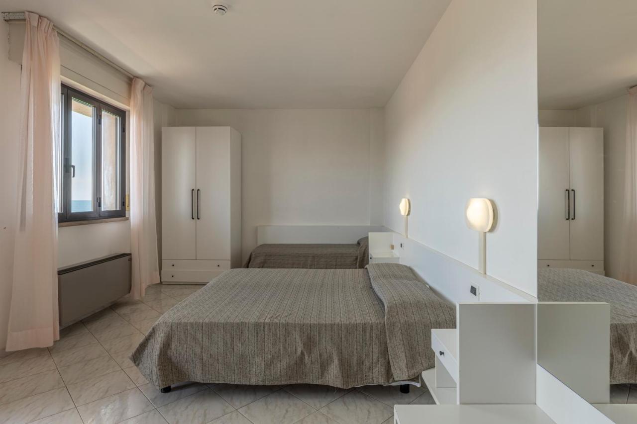Hotel Quisisana Vada Exteriör bild