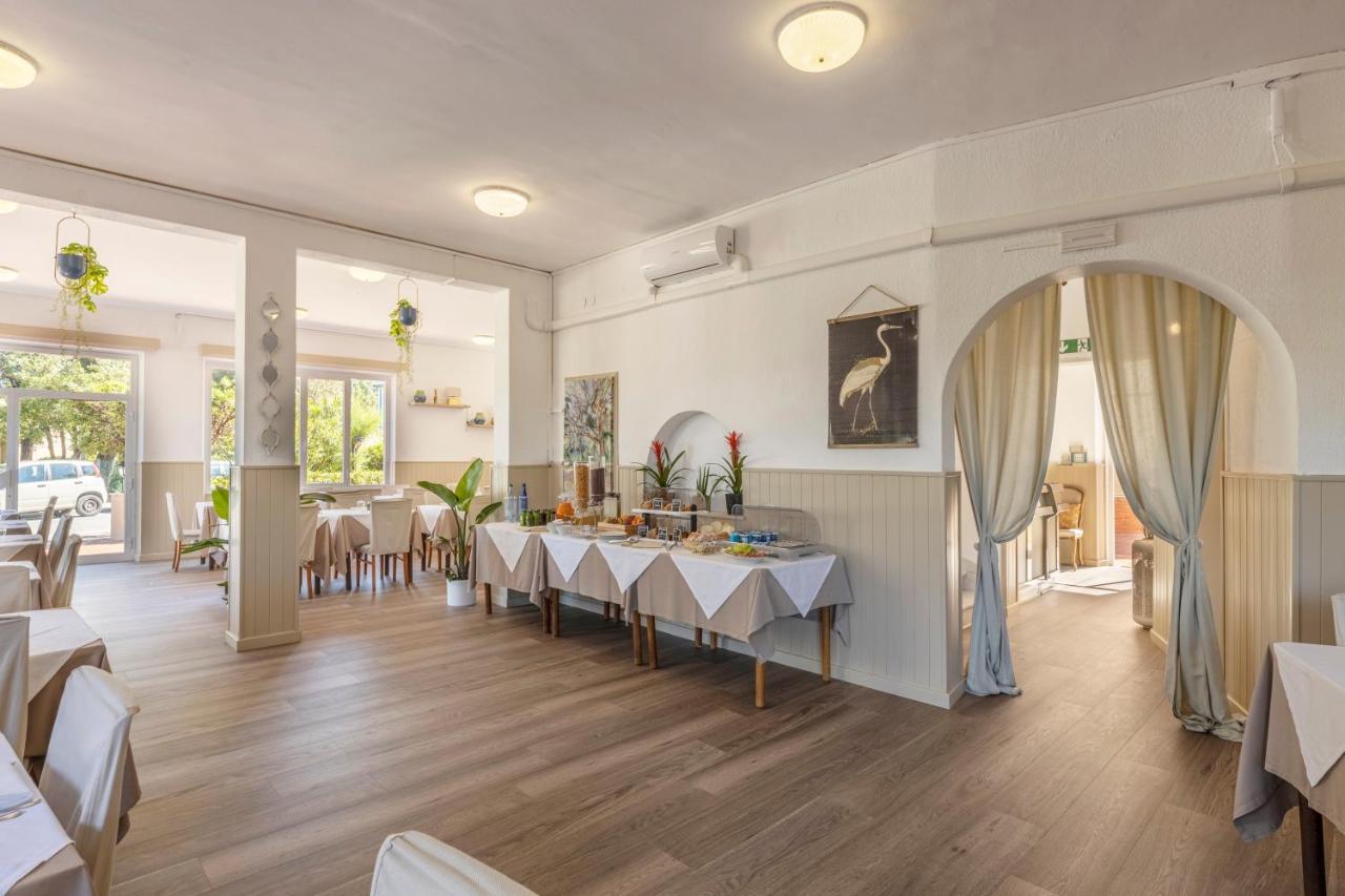 Hotel Quisisana Vada Exteriör bild