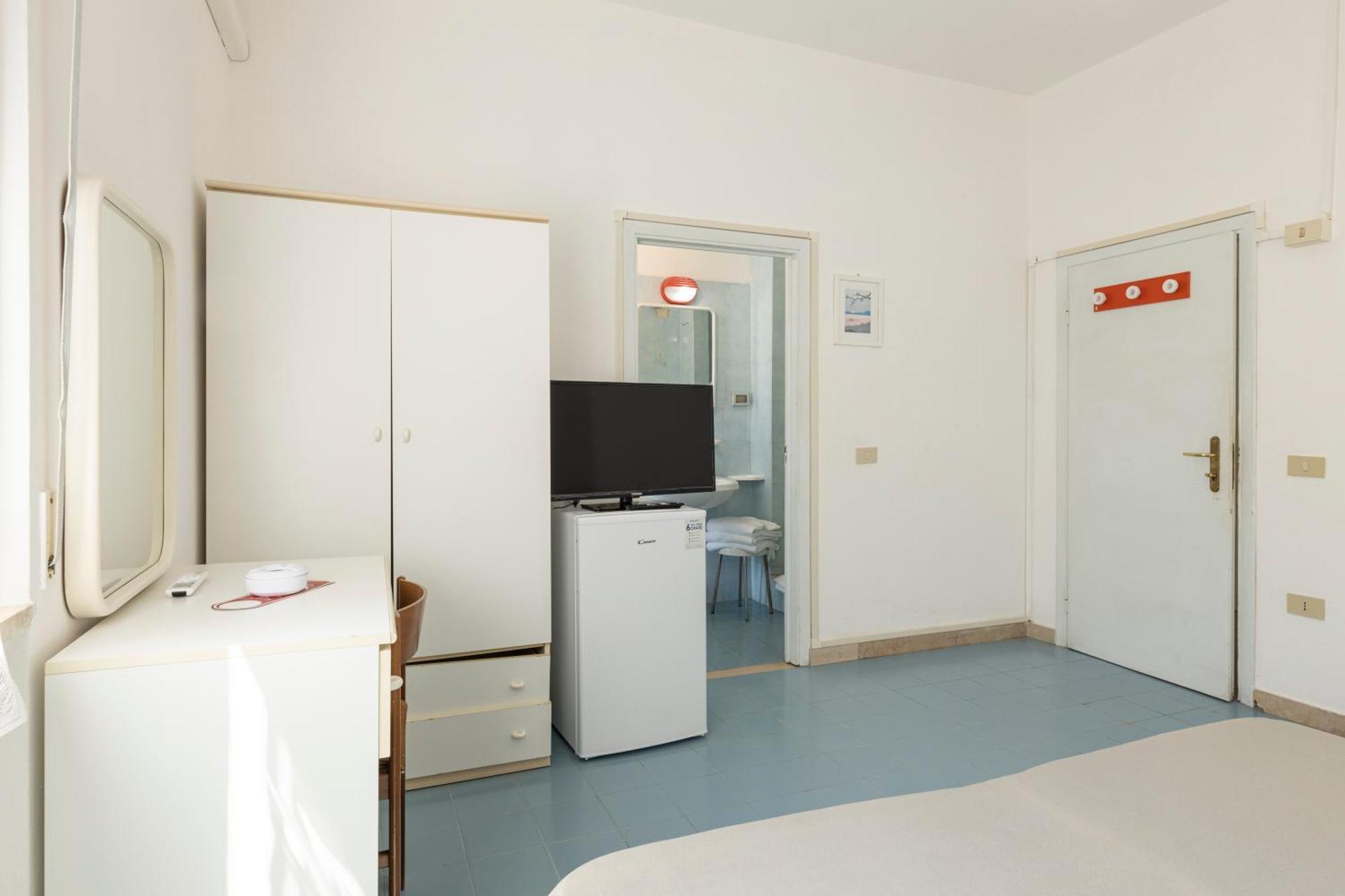 Hotel Quisisana Vada Exteriör bild